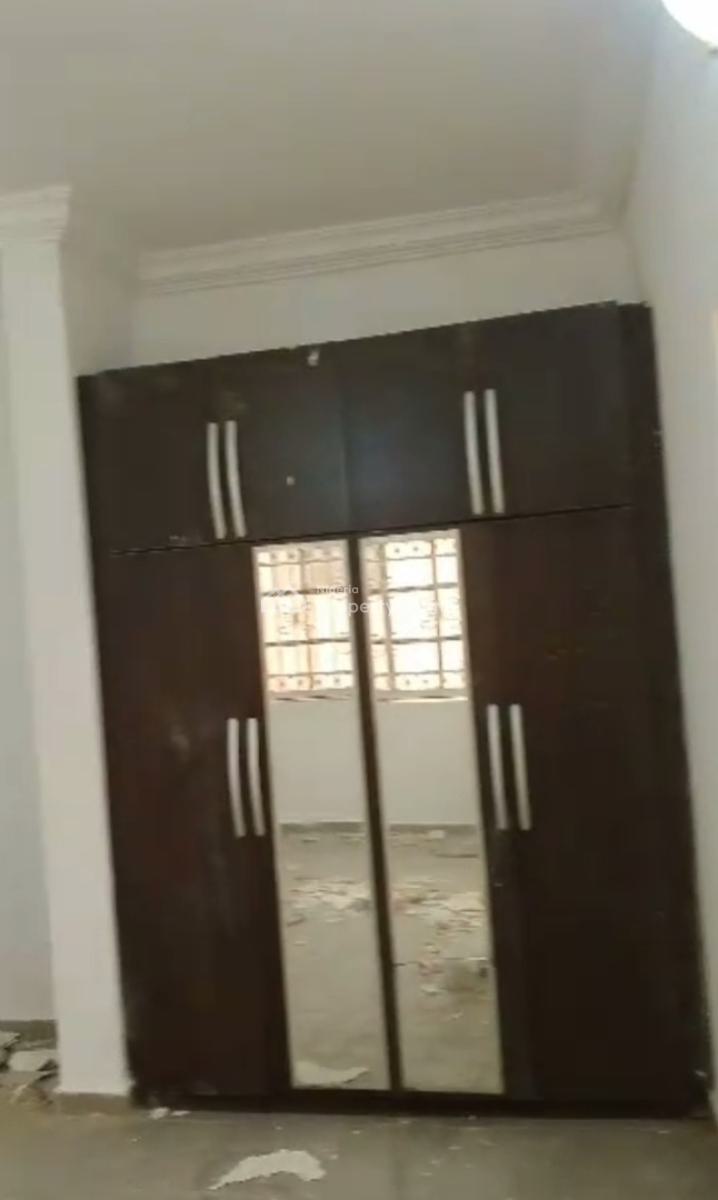 Standard Spacious 2 Bedroom Apartment, Gwarinpa, Abuja, Flat / Apartment for Rent