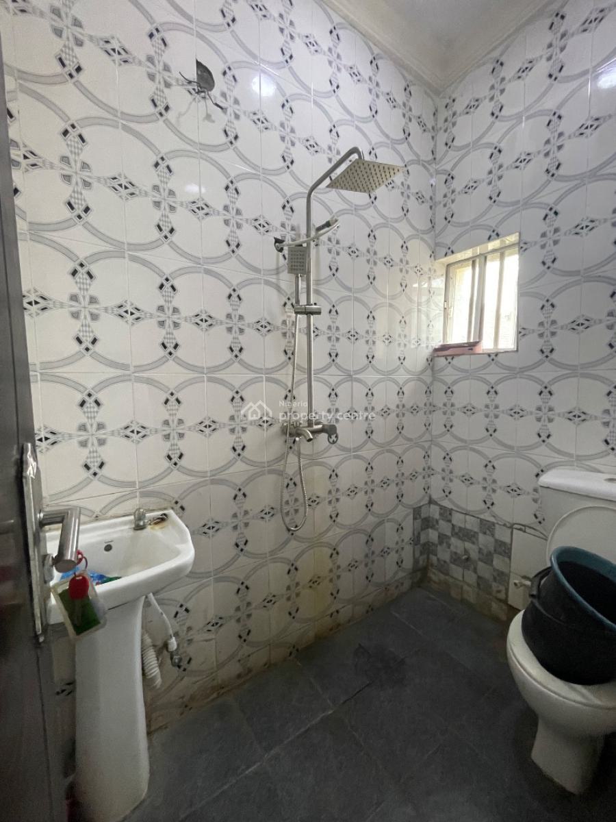 2 Bedroom Flats in a Block of Flats, Majek Bus Stop, Sangotedo, Ajah, Lagos, Flat / Apartment for Rent