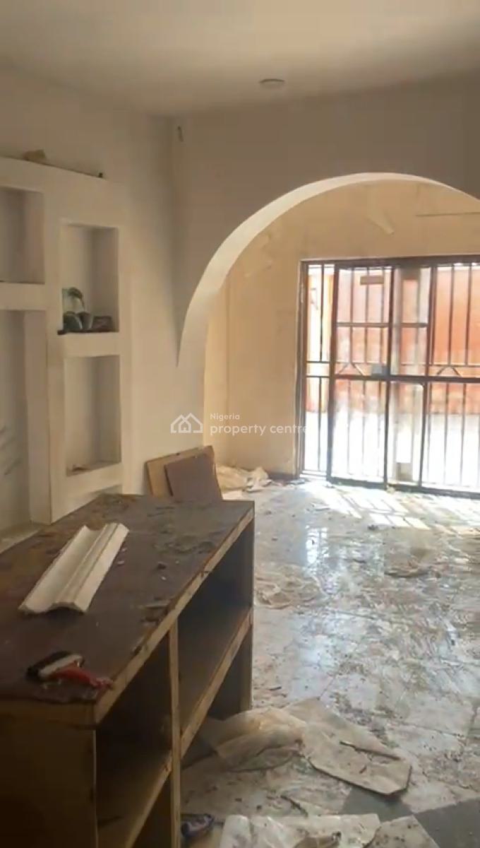 Spacious 3 Bedroom Apartment (under Renovation), Agidingbi, Ikeja, Lagos, Flat / Apartment for Rent