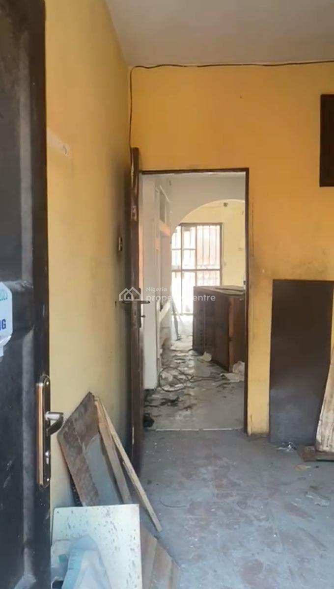 Spacious 3 Bedroom Apartment (under Renovation), Agidingbi, Ikeja, Lagos, Flat / Apartment for Rent