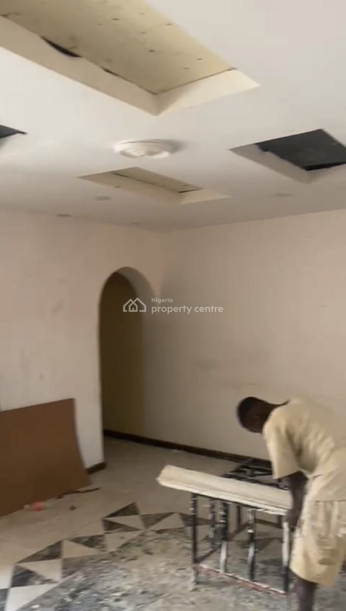 Spacious 3 Bedroom Apartment (under Renovation), Agidingbi, Ikeja, Lagos, Flat / Apartment for Rent