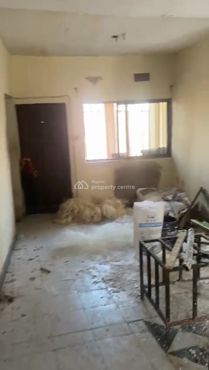 Spacious 3 Bedroom Apartment (under Renovation), Agidingbi, Ikeja, Lagos, Flat / Apartment for Rent