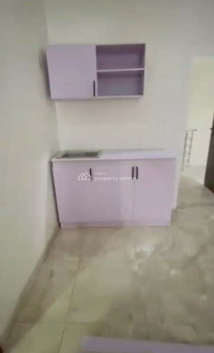 Spacious Standard Decent One Bedroom Apartment, Lekki County, Ikota, Lekki, Lagos, Mini Flat (room and Parlour) for Rent