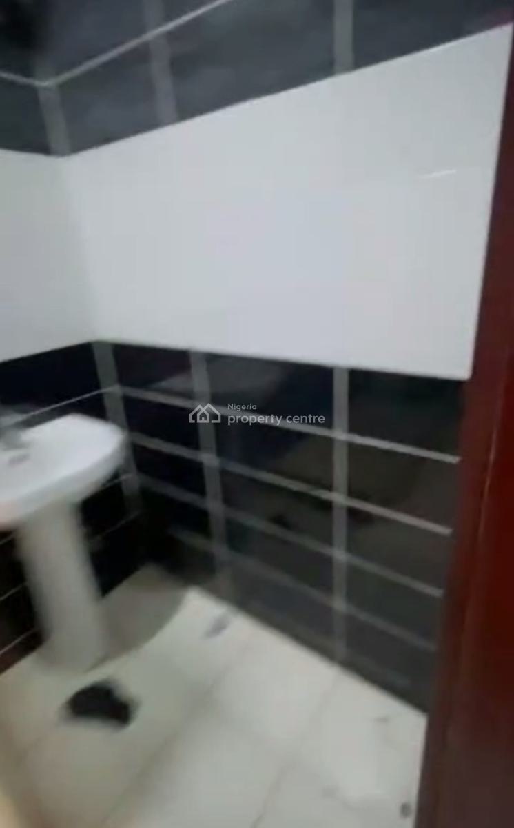 Spacious Standard Decent One Bedroom Apartment, Lekki County, Ikota, Lekki, Lagos, Mini Flat (room and Parlour) for Rent