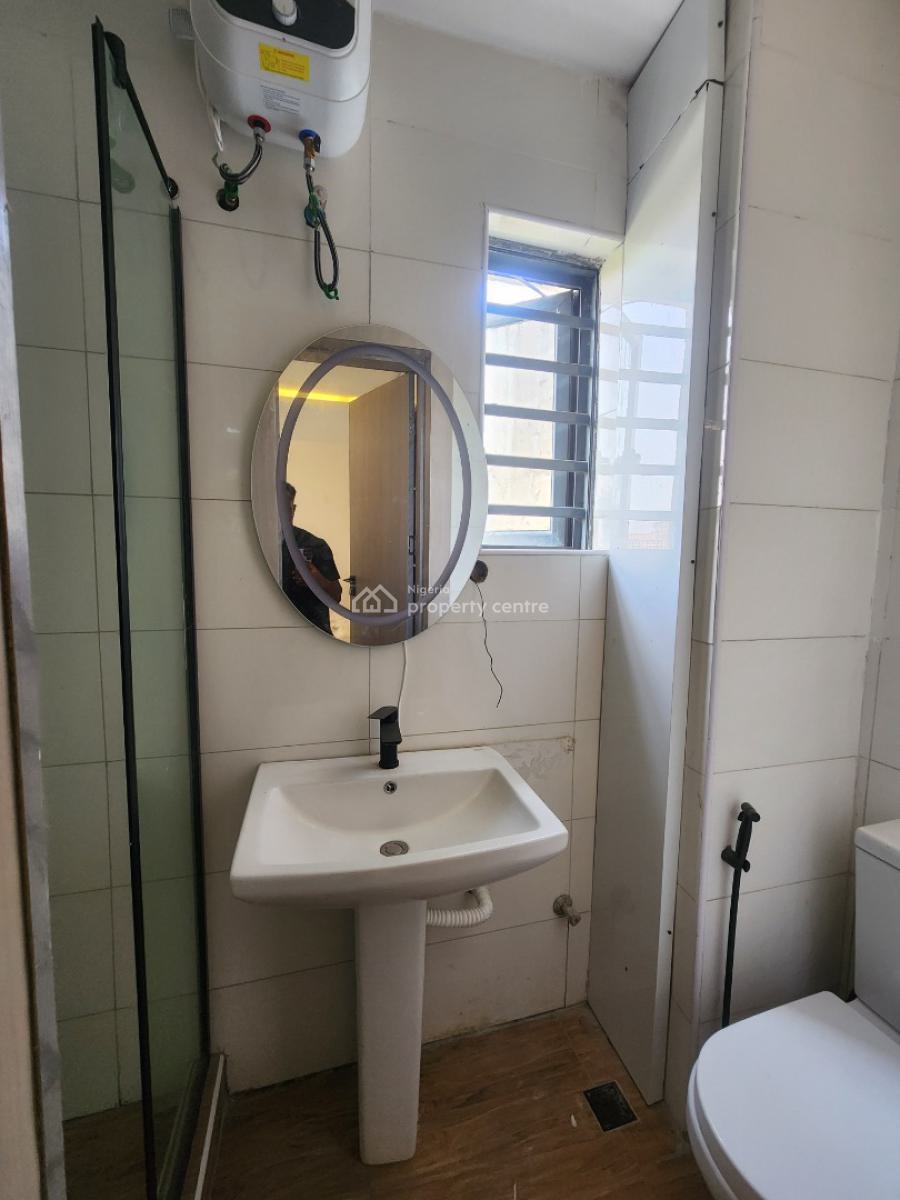 Luxury 2 Bedroom Serviced Furnished Apartment with Pool, Elevator, Lekki Phase 1, Lekki, Lagos, Flat / Apartment for Sale