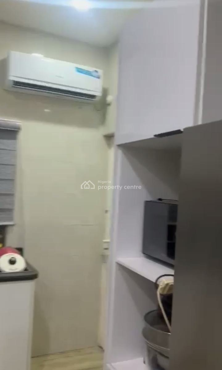 Spacious Standard 4 Bedroom Terrace Duplex with Bq, Guzape District, Abuja, Terraced Duplex for Rent