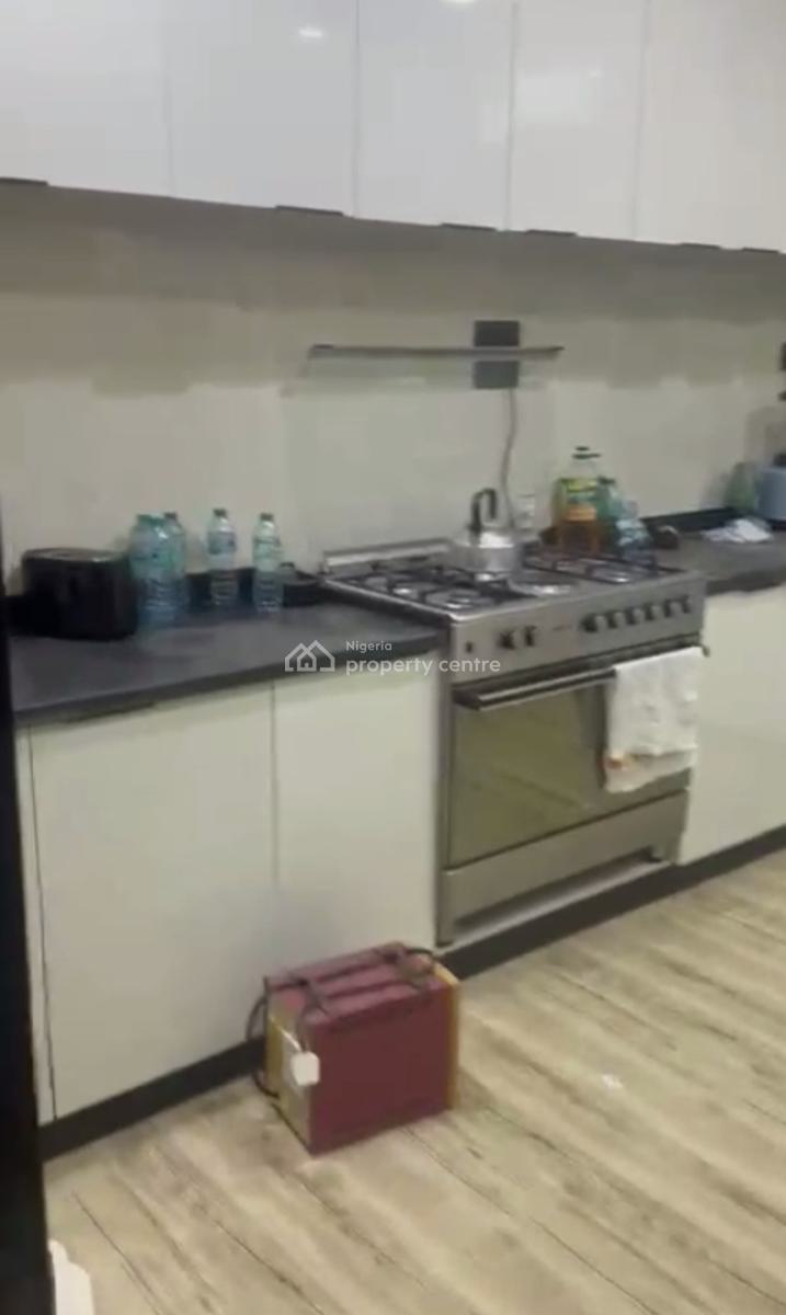 Spacious Standard 4 Bedroom Terrace Duplex with Bq, Guzape District, Abuja, Terraced Duplex for Rent