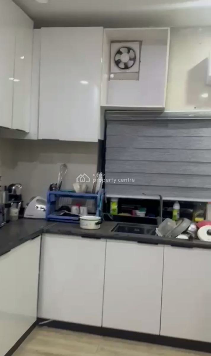 Spacious Standard 4 Bedroom Terrace Duplex with Bq, Guzape District, Abuja, Terraced Duplex for Rent