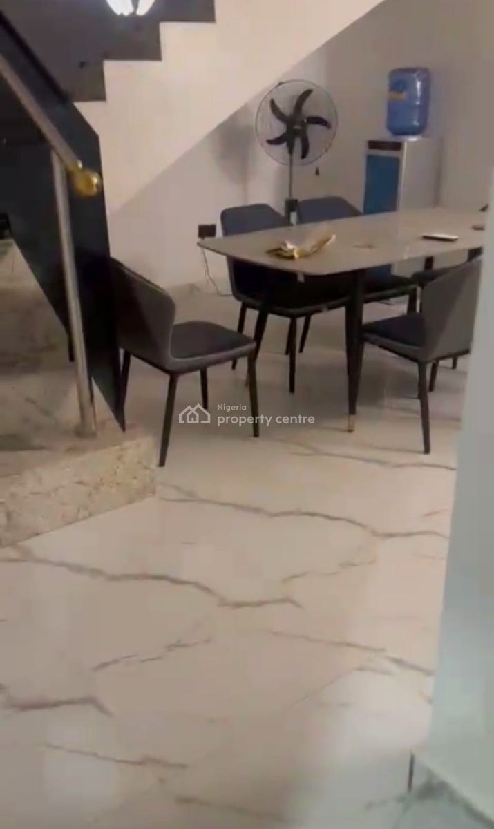 Spacious Standard 4 Bedroom Terrace Duplex with Bq, Guzape District, Abuja, Terraced Duplex for Rent