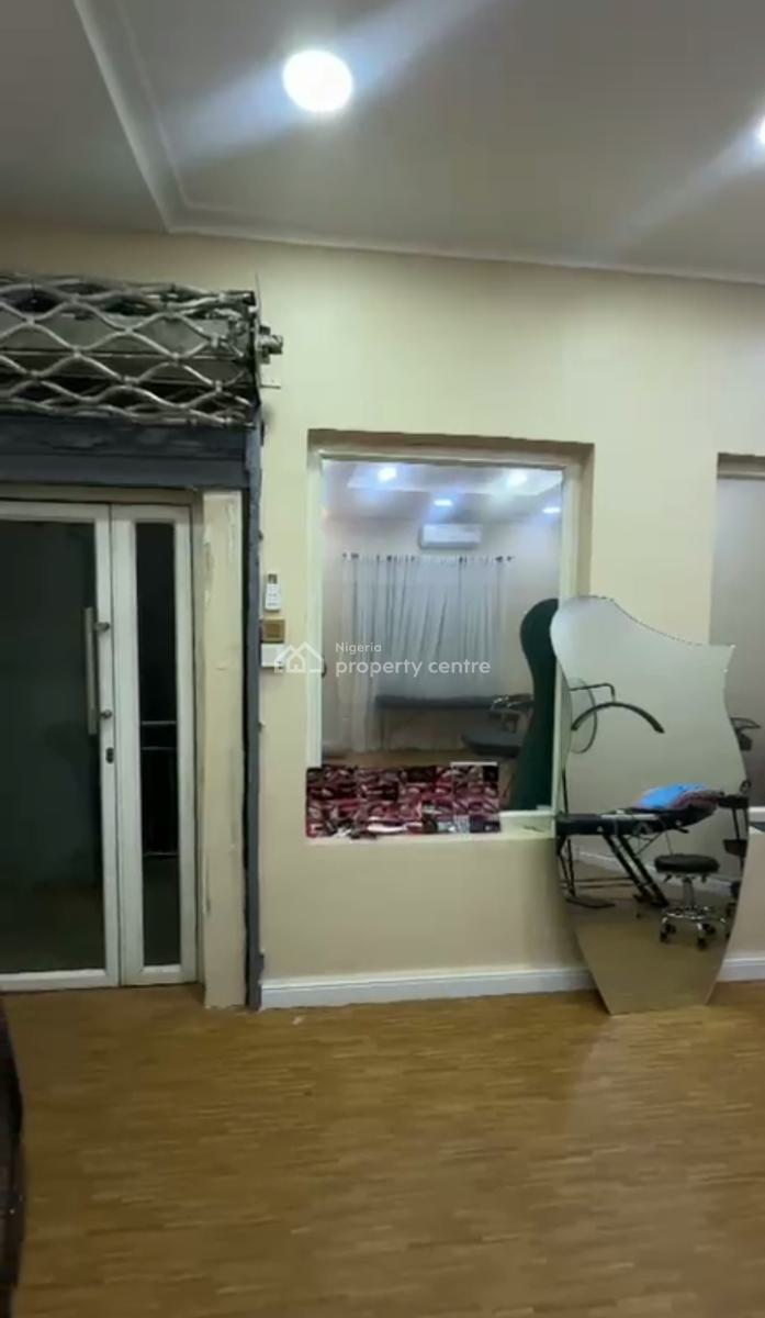 Third Floor Plaza Shop, Wuse 2, Abuja, Plaza / Complex / Mall for Rent