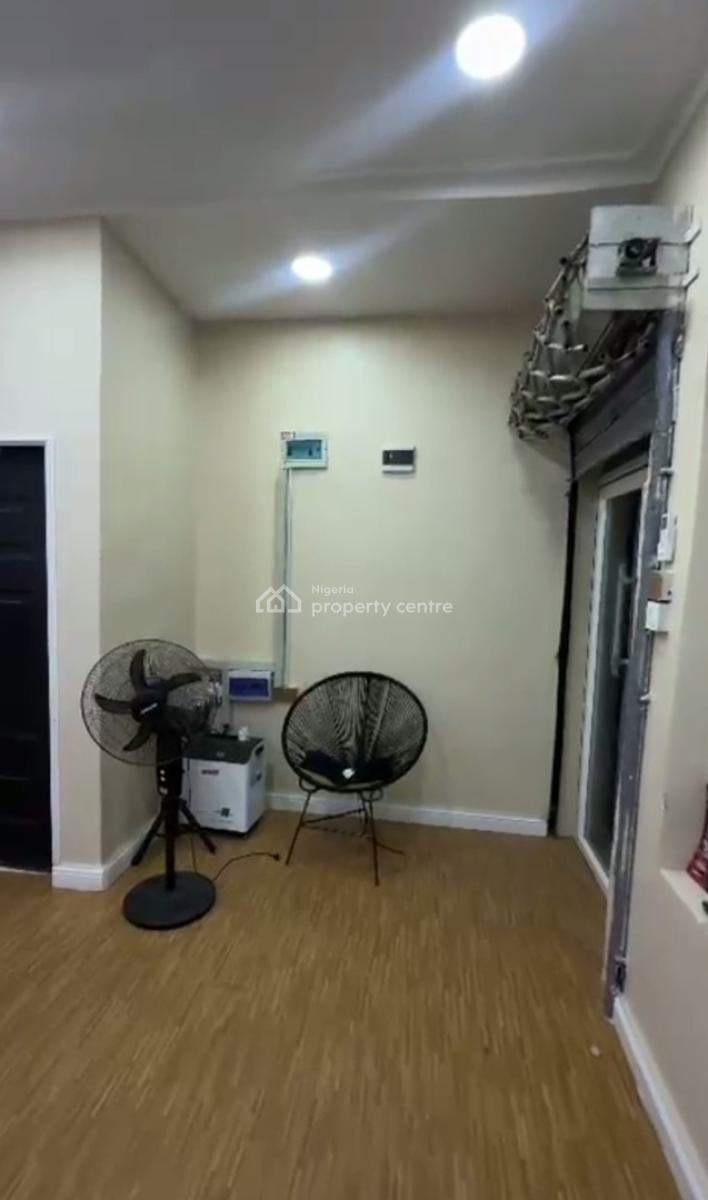 Third Floor Plaza Shop, Wuse 2, Abuja, Plaza / Complex / Mall for Rent