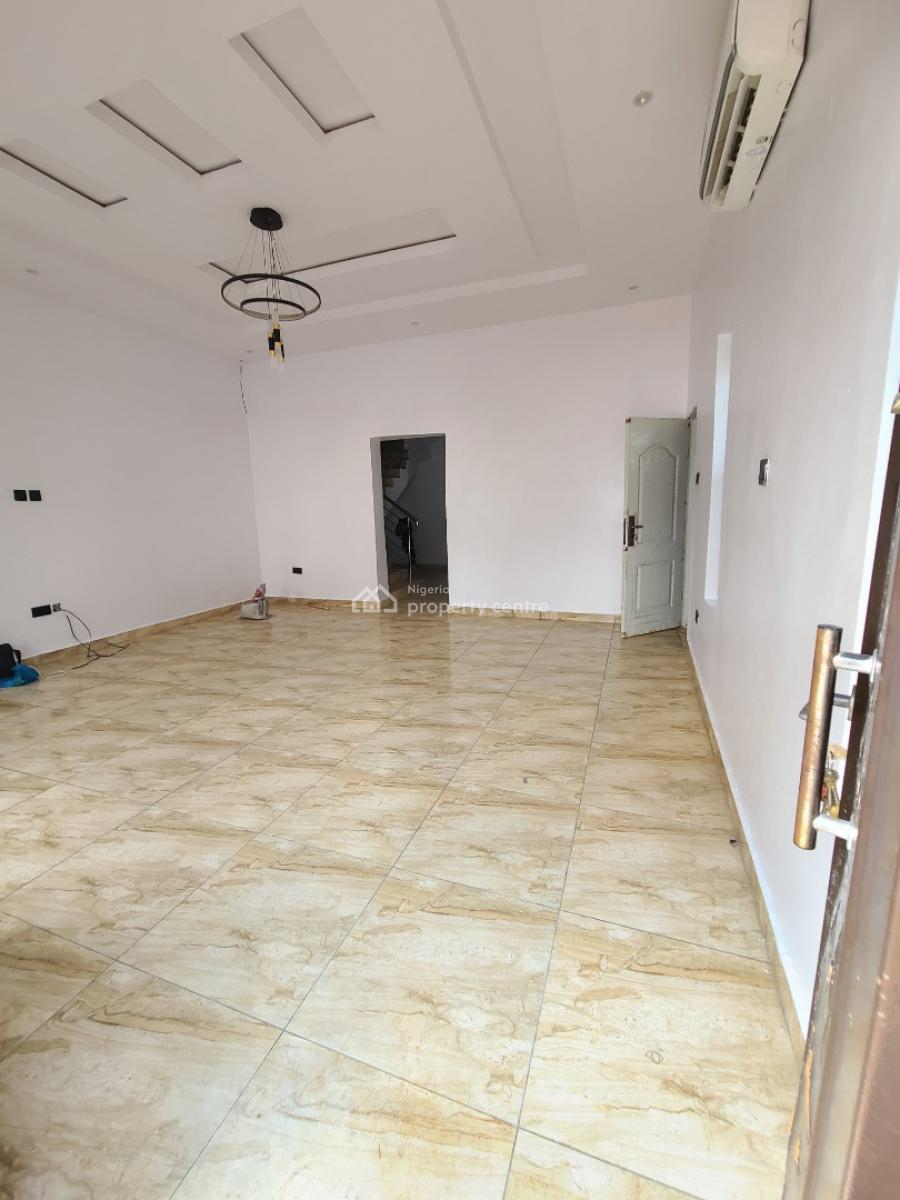 4 Bedroom Duplex with a Bq an 3 Ac, Thomas Estate, Ajah, Lagos, Semi-detached Duplex for Rent