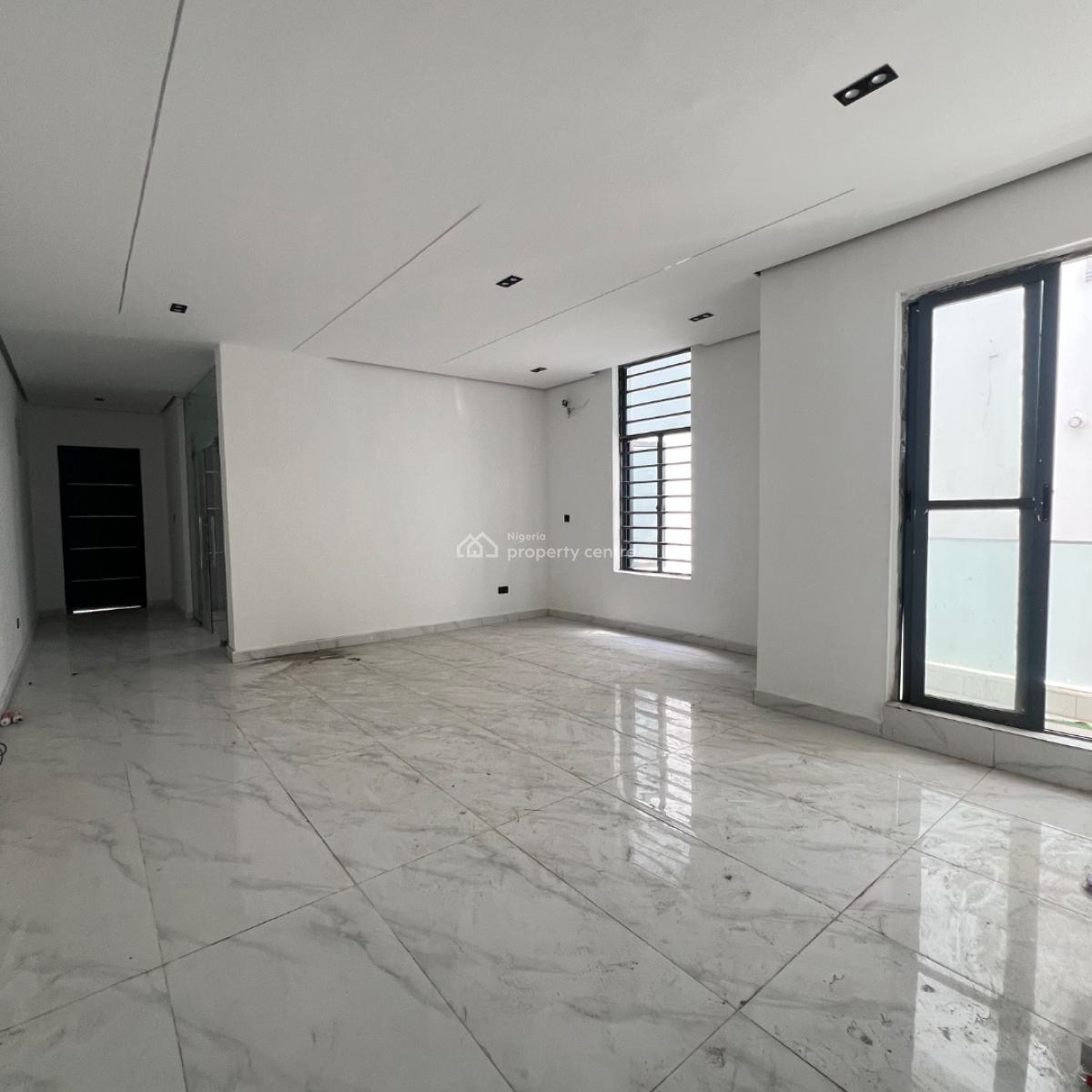 1/2 Bed  110/150 Million, Agungi, Lekki, Lagos, Flat / Apartment for Sale