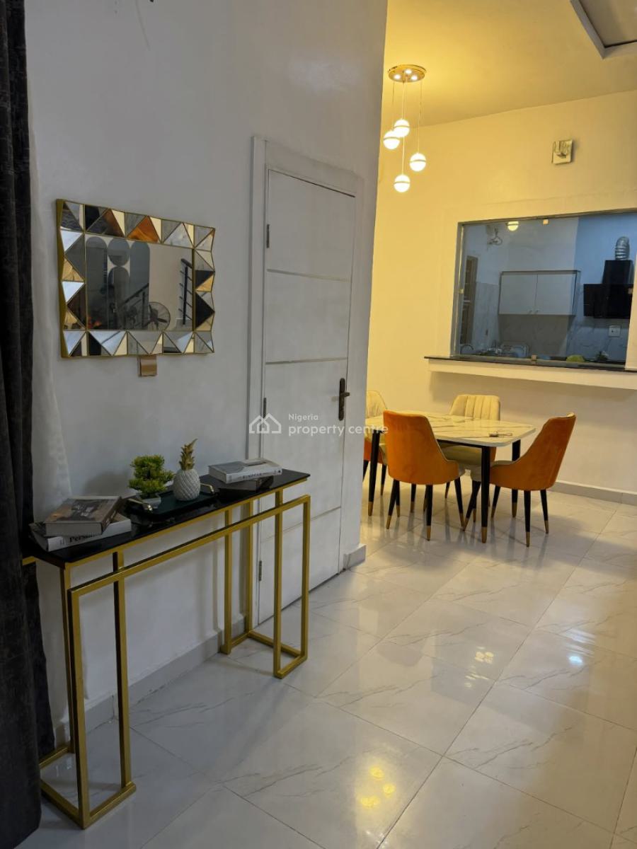 Sparkling & Cozy Monthly Apartment, Chevron Drive, Lekki Phase 2, Lekki, Lagos, Self Contain (single Rooms) Short Let