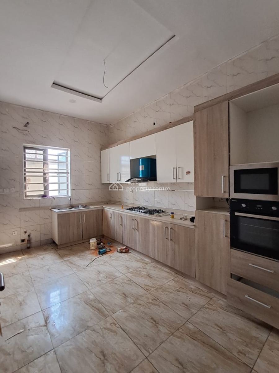 Neatly Used 4-bedroom Terrace Duplex, Harris Drive, Lekki, Lagos, Terraced Duplex for Rent