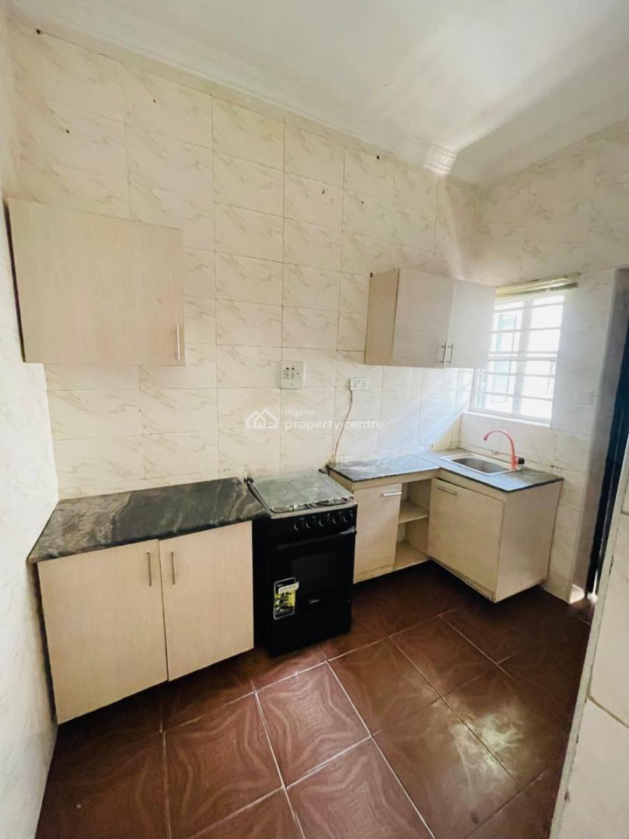 2 Bedroom Apartment, Ikota, Lekki, Lagos, Flat / Apartment for Rent