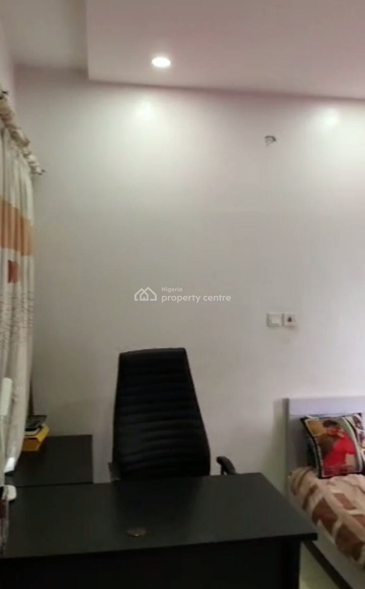 Lease: Serviced 4 Bedroom Terrace Duplex with Bq, Bode Thomas, Surulere, Lagos, Terraced Duplex for Rent