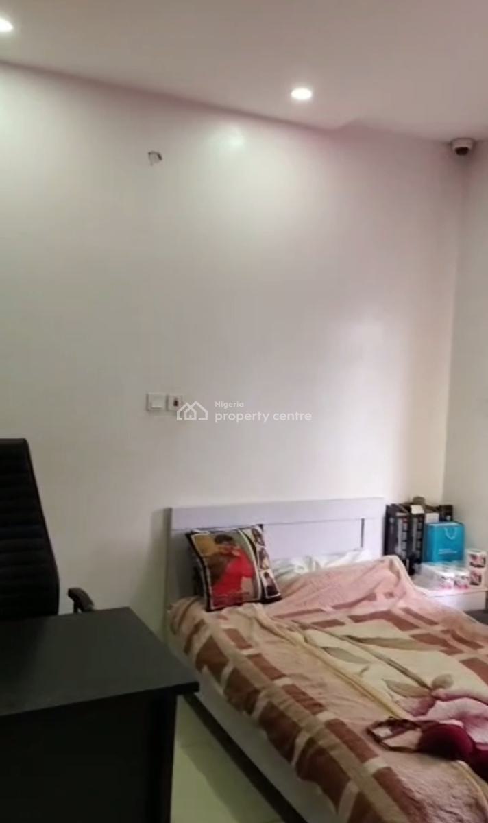 Lease: Serviced 4 Bedroom Terrace Duplex with Bq, Bode Thomas, Surulere, Lagos, Terraced Duplex for Rent