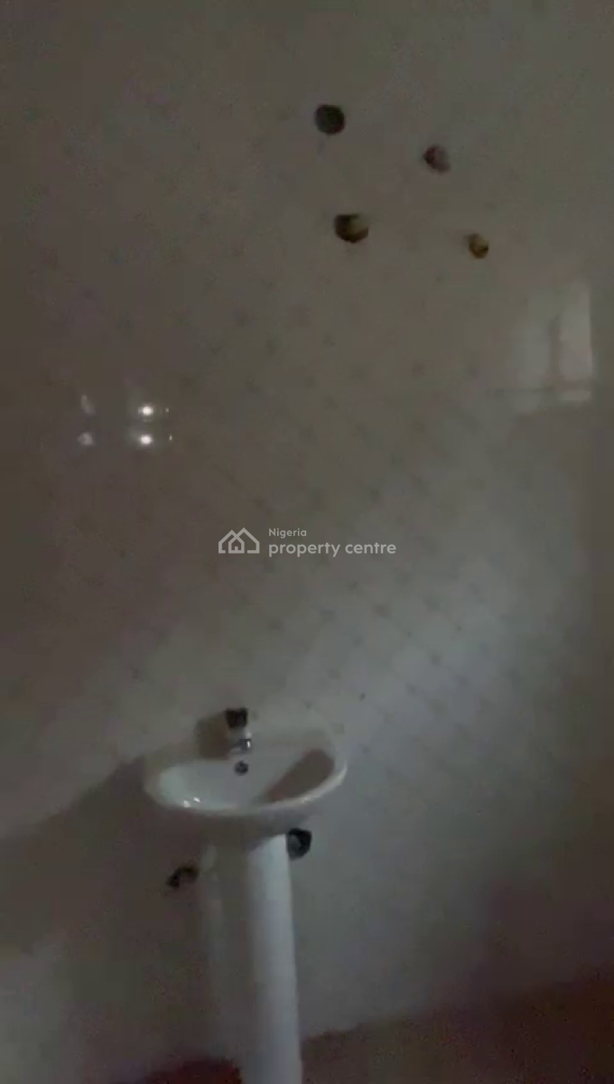 Miniflat, Mafoluku, Oshodi, Lagos, Mini Flat (room and Parlour) for Rent