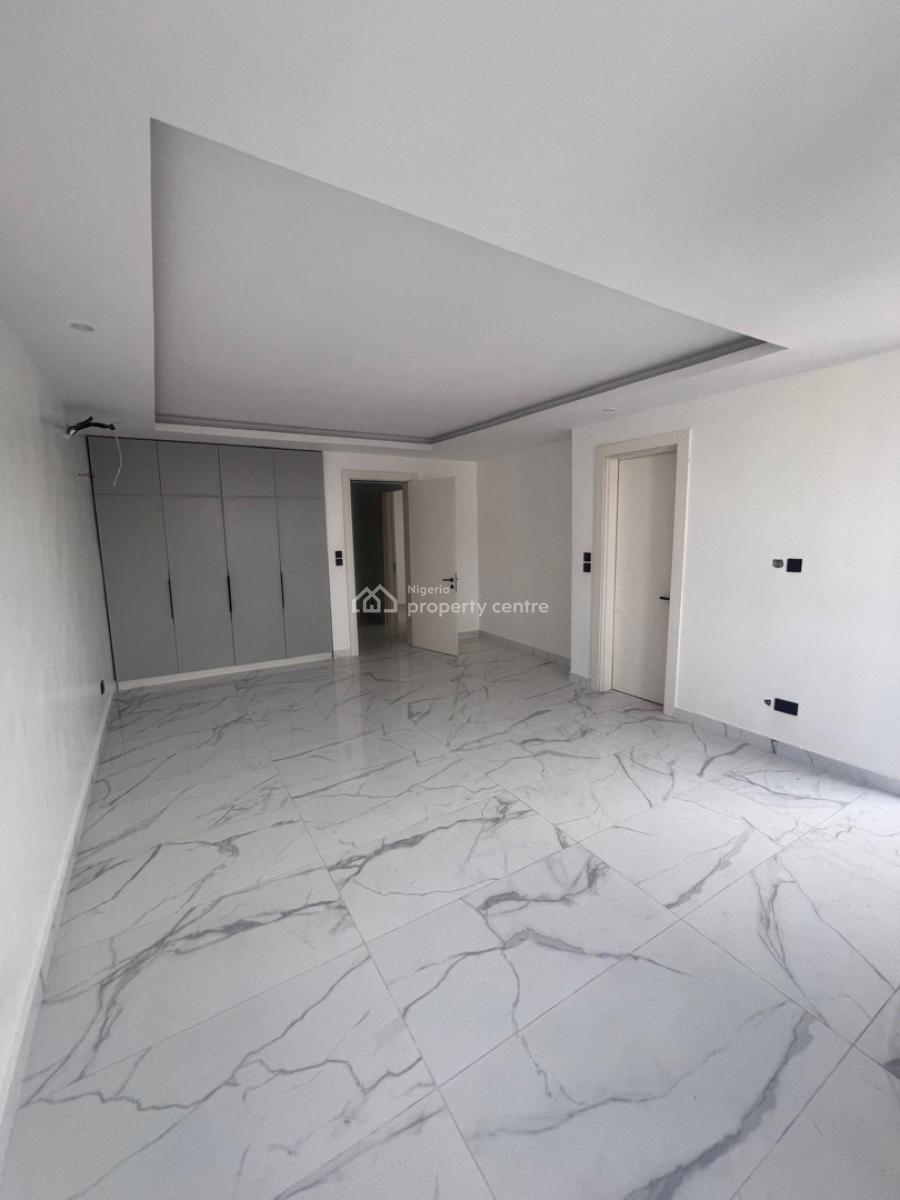 4 Bedroom Penthouse Available, Lekki Phase 1, Lekki, Lagos, House for Sale