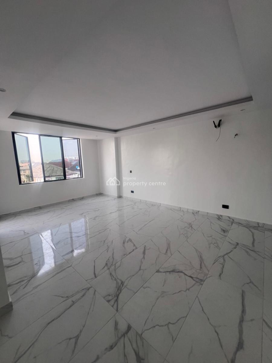 4 Bedroom Penthouse Available, Lekki Phase 1, Lekki, Lagos, House for Sale