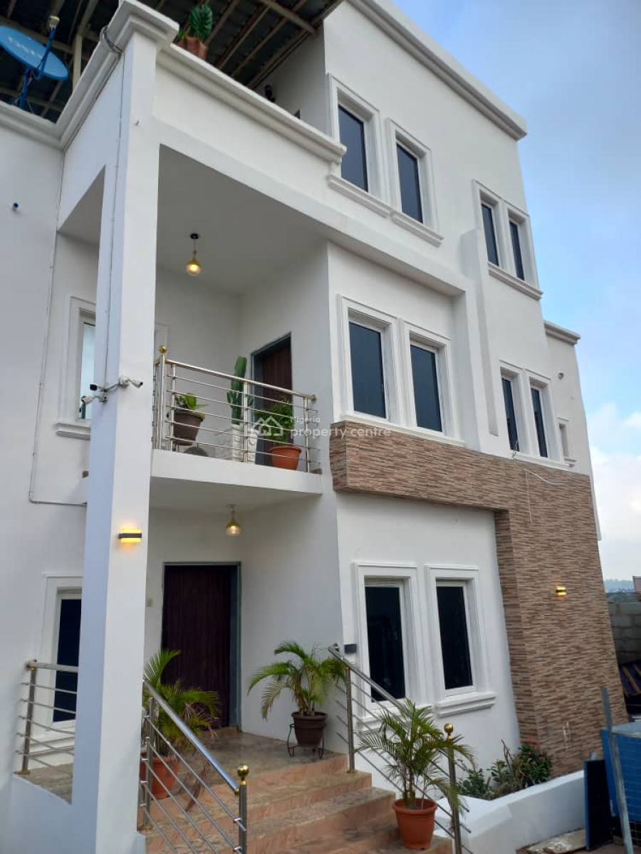 5-bedroom Fully Detached Duplex, Guzape District, Abuja, Detached Duplex for Sale
