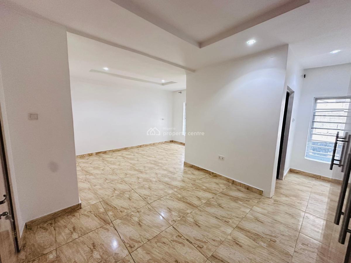 1 Bedroom Flat  Acs and Fitted Kitchen, Katampe, Abuja, Flat / Apartment for Sale