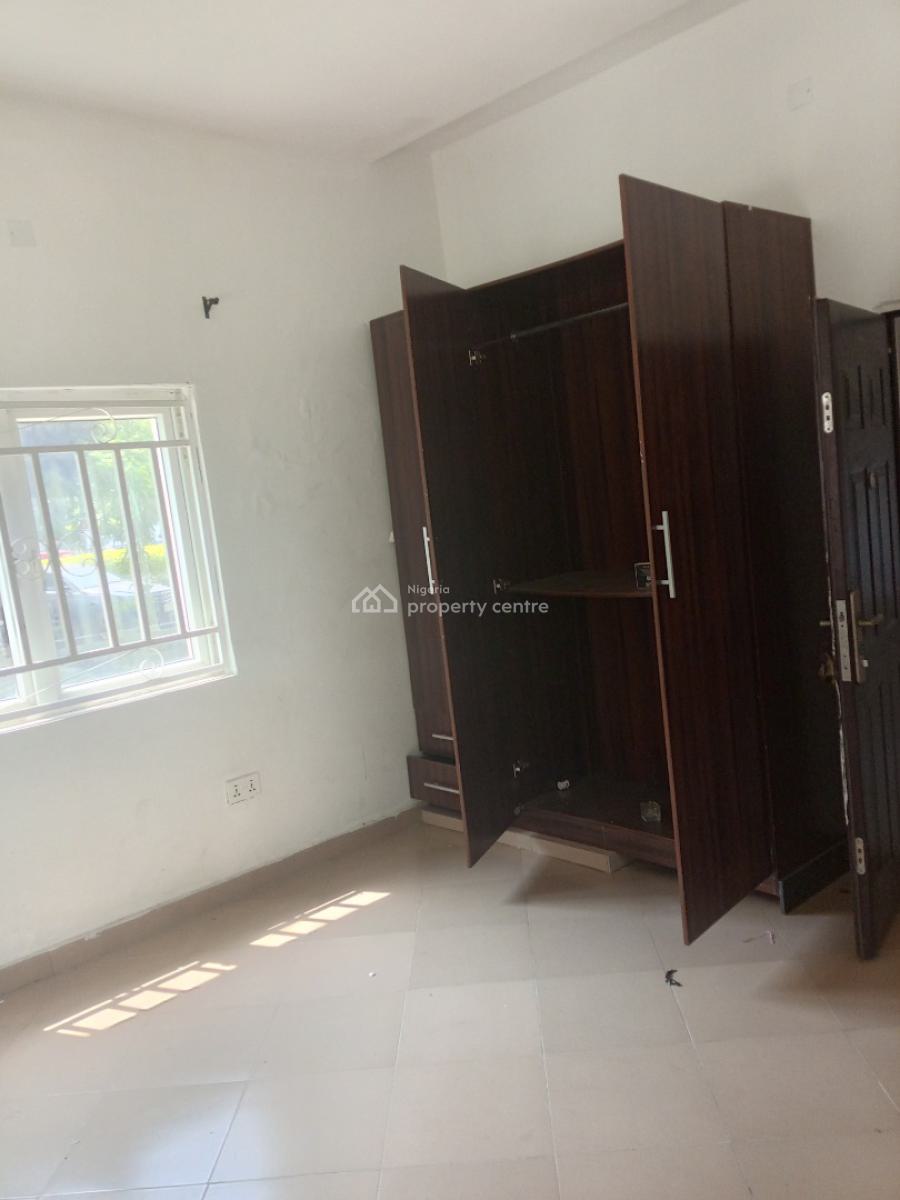 Luxury 3 Bedroom Apartment with Necessary Facilities, Septem Court, Lekki, Lagos, Flat / Apartment for Rent