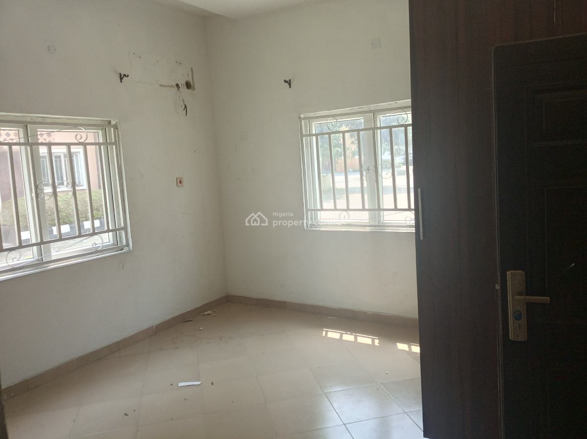 Luxury 3 Bedroom Apartment with Necessary Facilities, Septem Court, Lekki, Lagos, Flat / Apartment for Rent