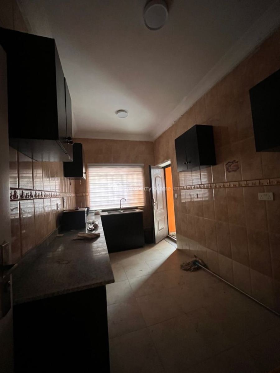 Executive 3 Bedroom Apartment, Thomas Estate, Ajah, Lagos, Flat / Apartment for Rent