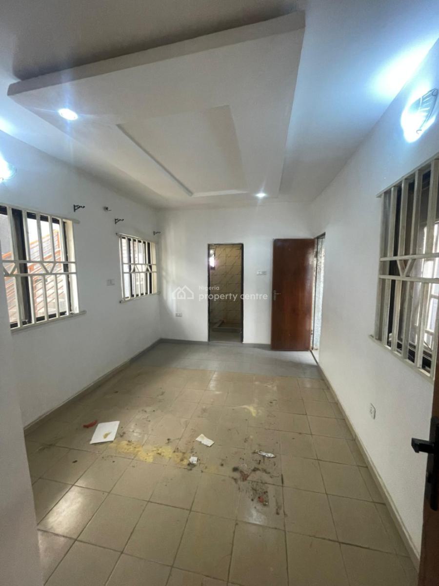 Lovely One Bedroom, 3rd Avenue, Gwarinpa, Abuja, Mini Flat (room and Parlour) for Rent