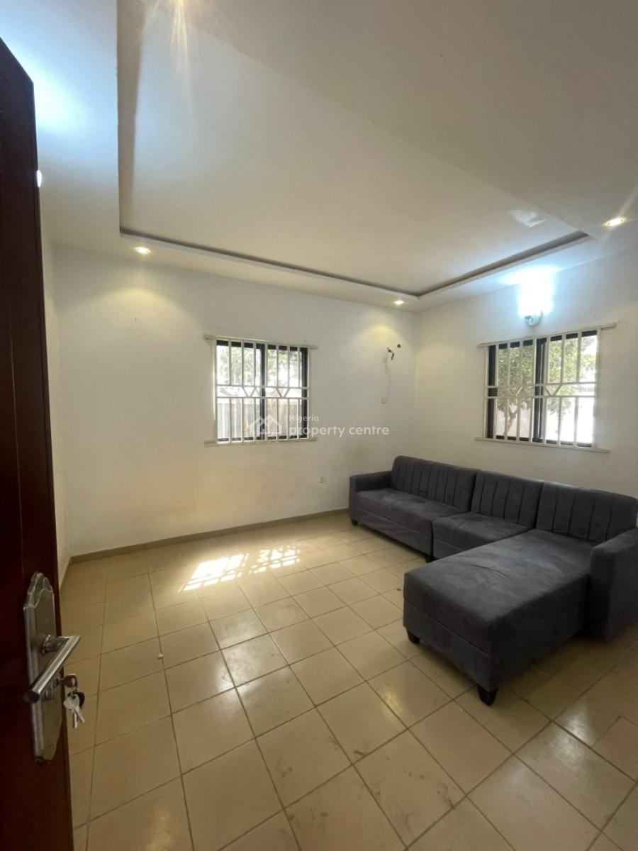 Lovely One Bedroom, 3rd Avenue, Gwarinpa, Abuja, Mini Flat (room and Parlour) for Rent