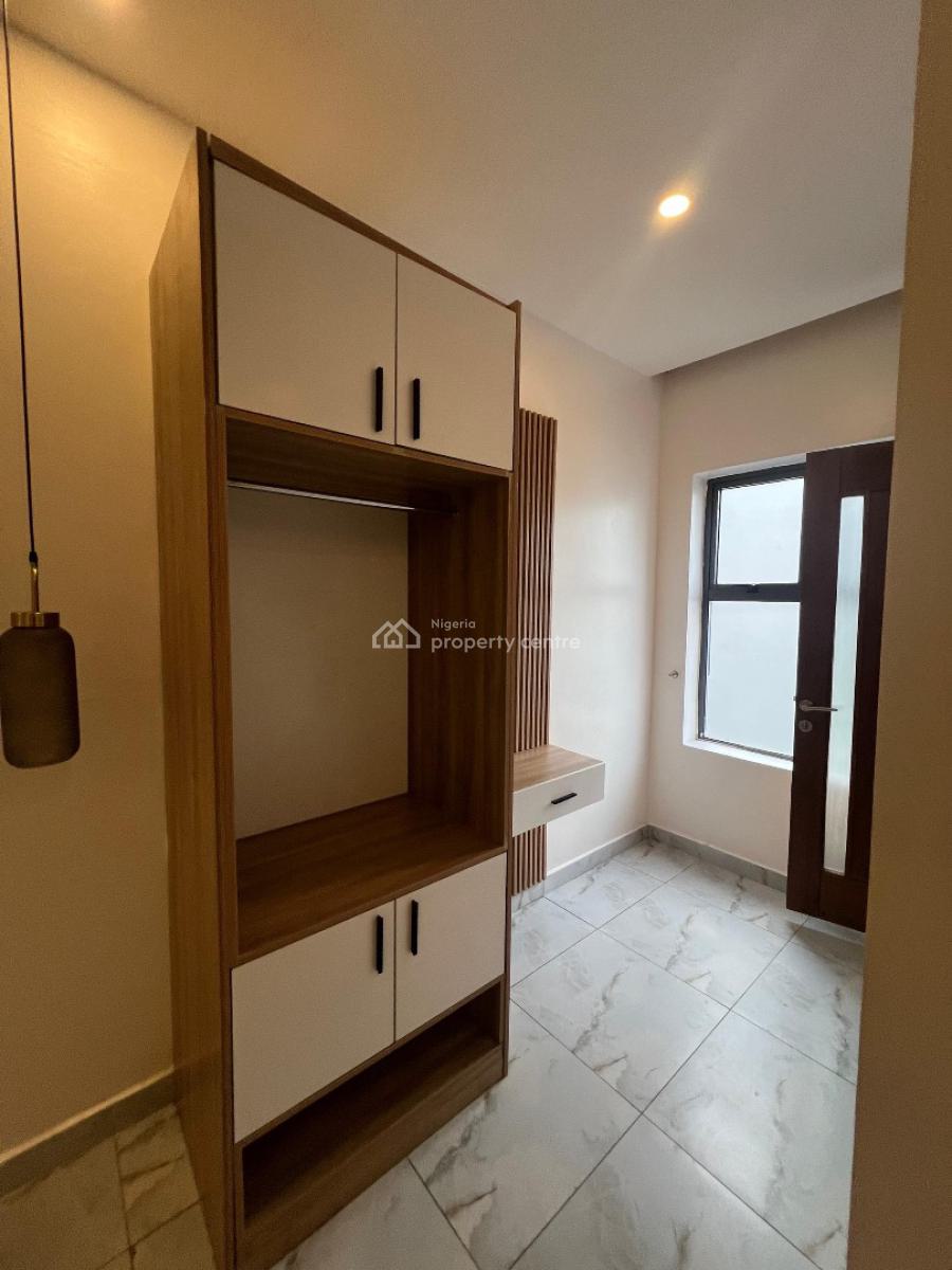 Luxury 2 Bedrooms Maisonett Duplex, Off Freedom Way, Lekki Phase 1, Lekki, Lagos, Terraced Duplex for Rent