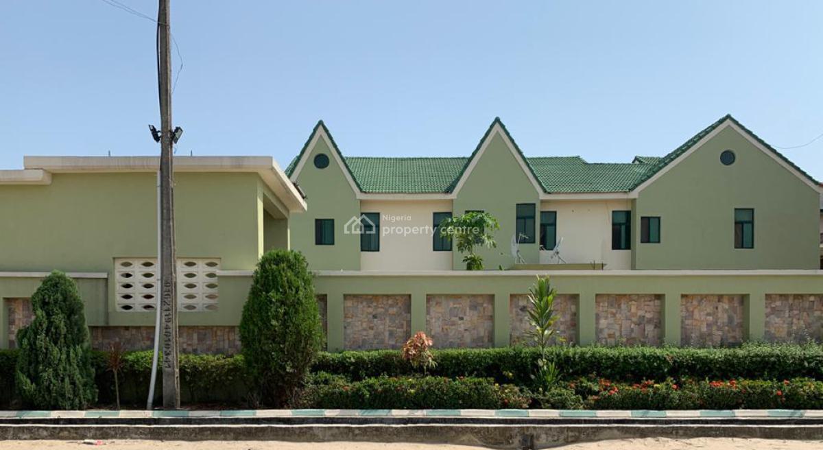 Detached House of 5 Bedrooms with Servants Quarters and  Gate House., Golden Pearl Estate, Olokonla, Ajah, Lagos, Detached Duplex for Sale