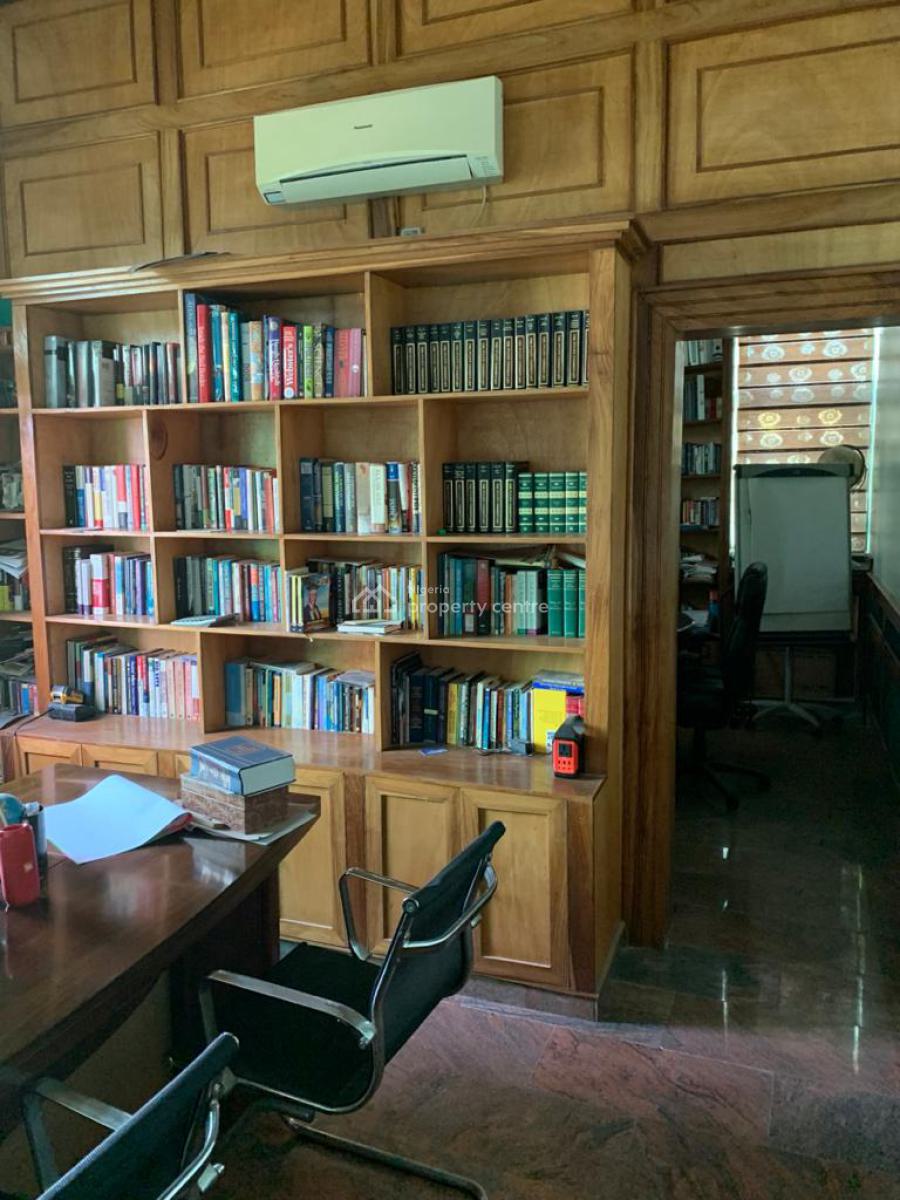 Detached House of 5 Bedrooms with Servants Quarters and  Gate House., Golden Pearl Estate, Olokonla, Ajah, Lagos, Detached Duplex for Sale