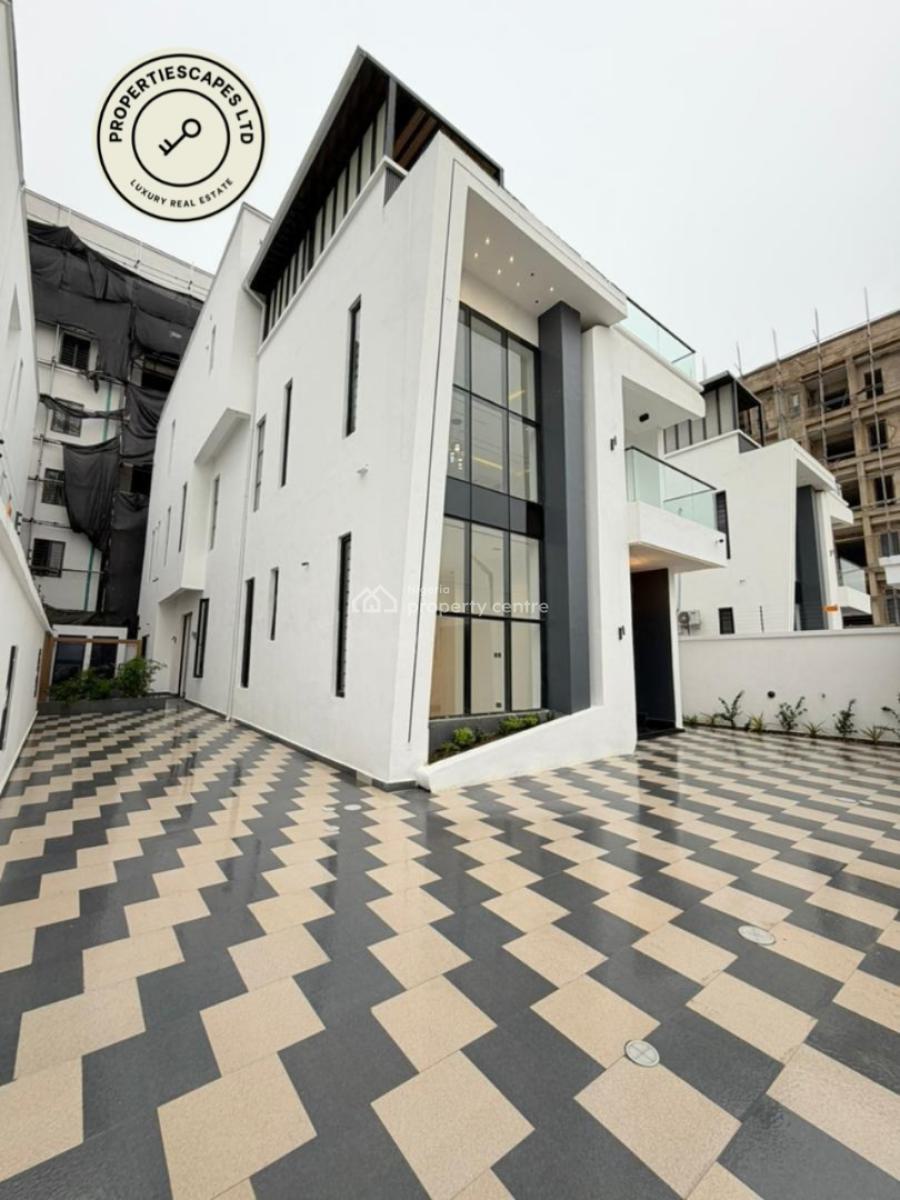 Neatly Built 5 Bedroom Fully Detached Duplex with Bq, Freedom Way, Lekki, Lagos, Detached Duplex for Sale