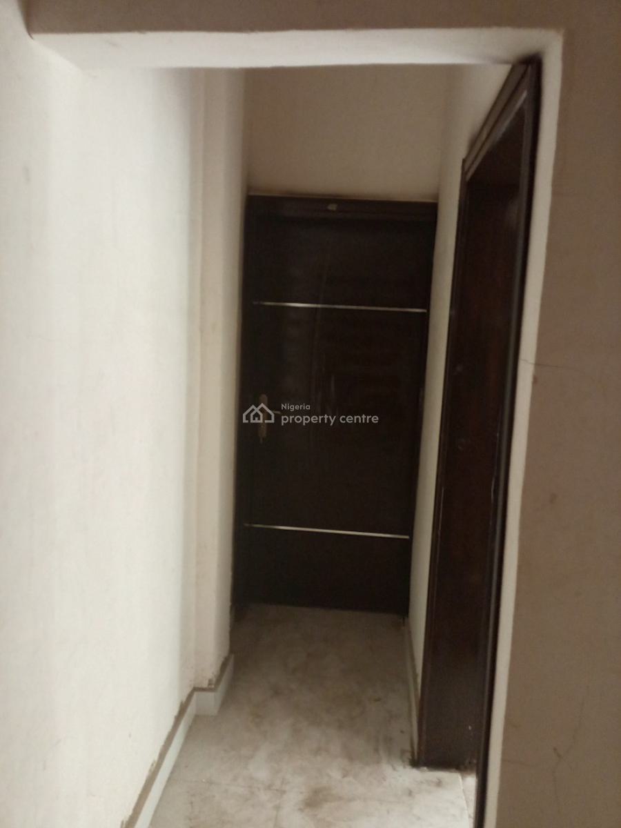 Very Large 2 Bedroom Apartment, Eleganza Gardens Opposite Vgc, Lekki, Lagos, Flat / Apartment for Rent