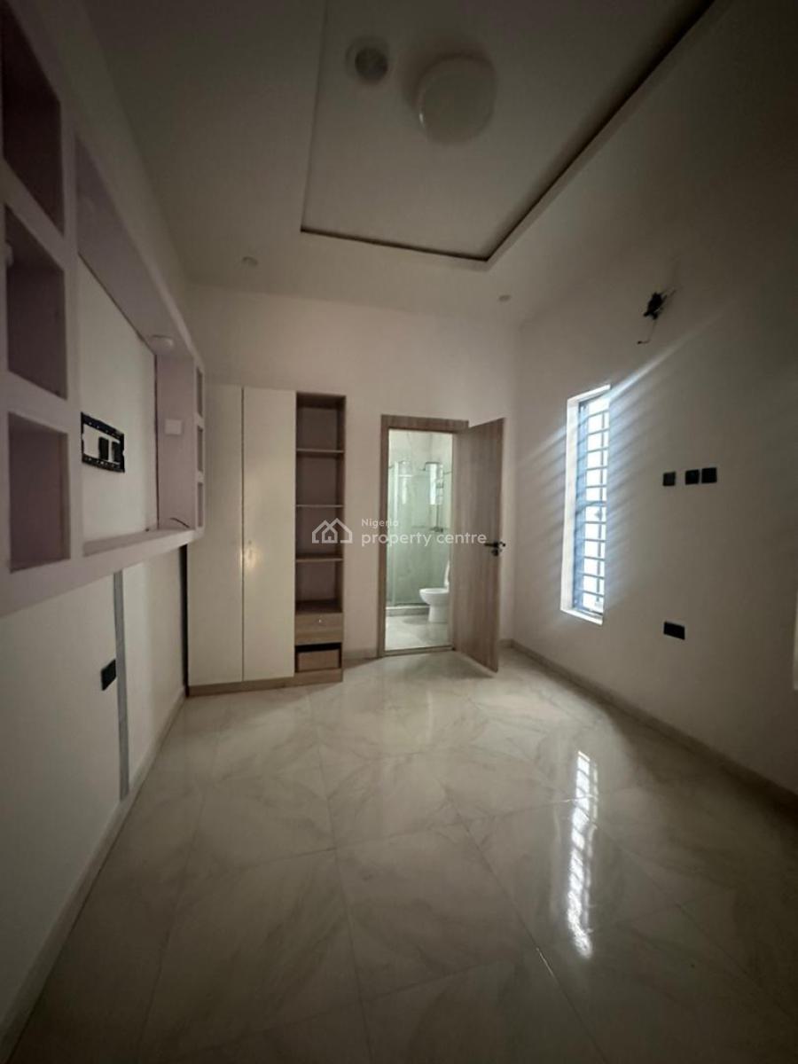 Spacious 4-bedroom Split-level House with Upstairs Bq, Ikota, Lekki, Lagos, House for Rent