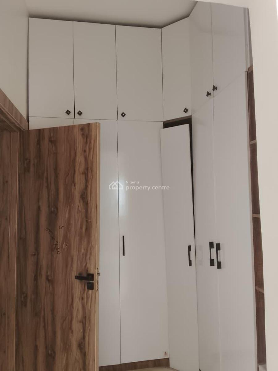 Well Maintained 4 Bedrooms Semi Detached Duplex, Orchid, Lekki Phase 2, Lekki, Lagos, Detached Duplex for Rent