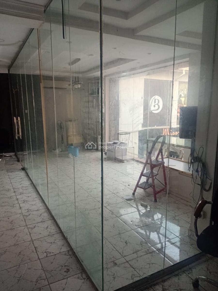 Self Serviced Shop Space, Lekki Phase 1, Lekki, Lagos, Shop for Rent