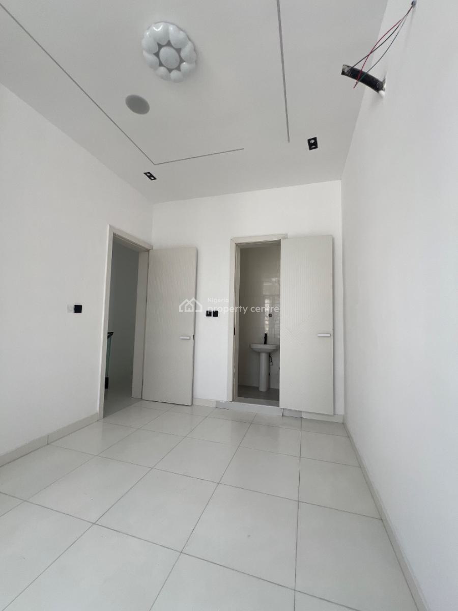 Well Built 4 Bedroom Semi Detached Duplex, Orchid Road, Lekki, Lagos, Semi-detached Duplex for Sale