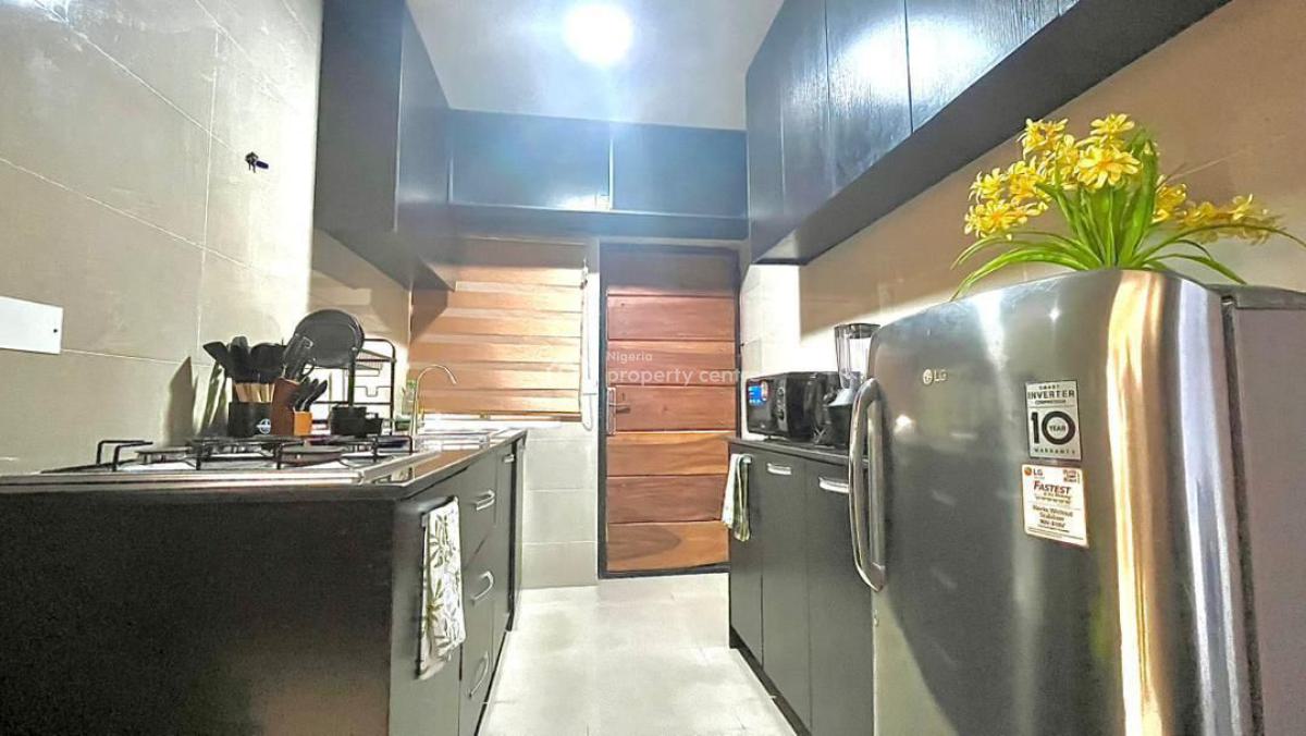 Lovely 2 Bedroom Apartment, Lekki Phase 1, Lekki, Lagos, House Short Let