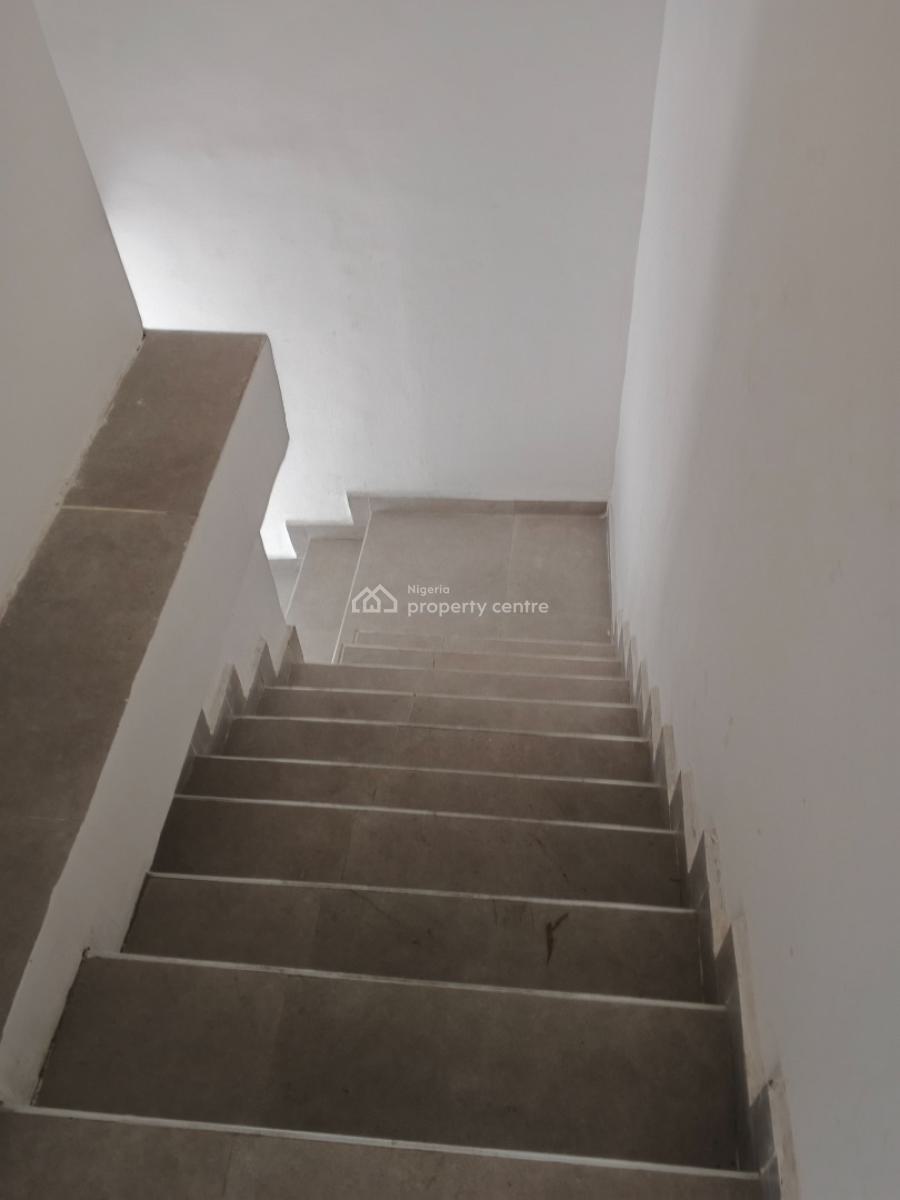 Beautiful Newly Renovated 2 Bedroom Flat All Room Ensuit Upstairs, Ikeja, Lagos, Flat / Apartment for Rent