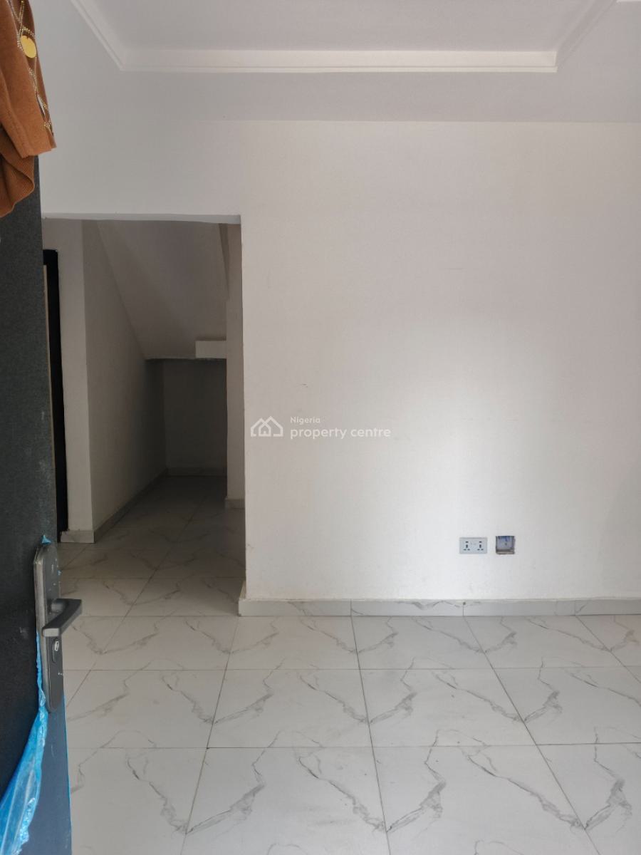 Beautiful Newly Renovated 2 Bedroom Flat All Room Ensuit Upstairs, Ikeja, Lagos, Flat / Apartment for Rent