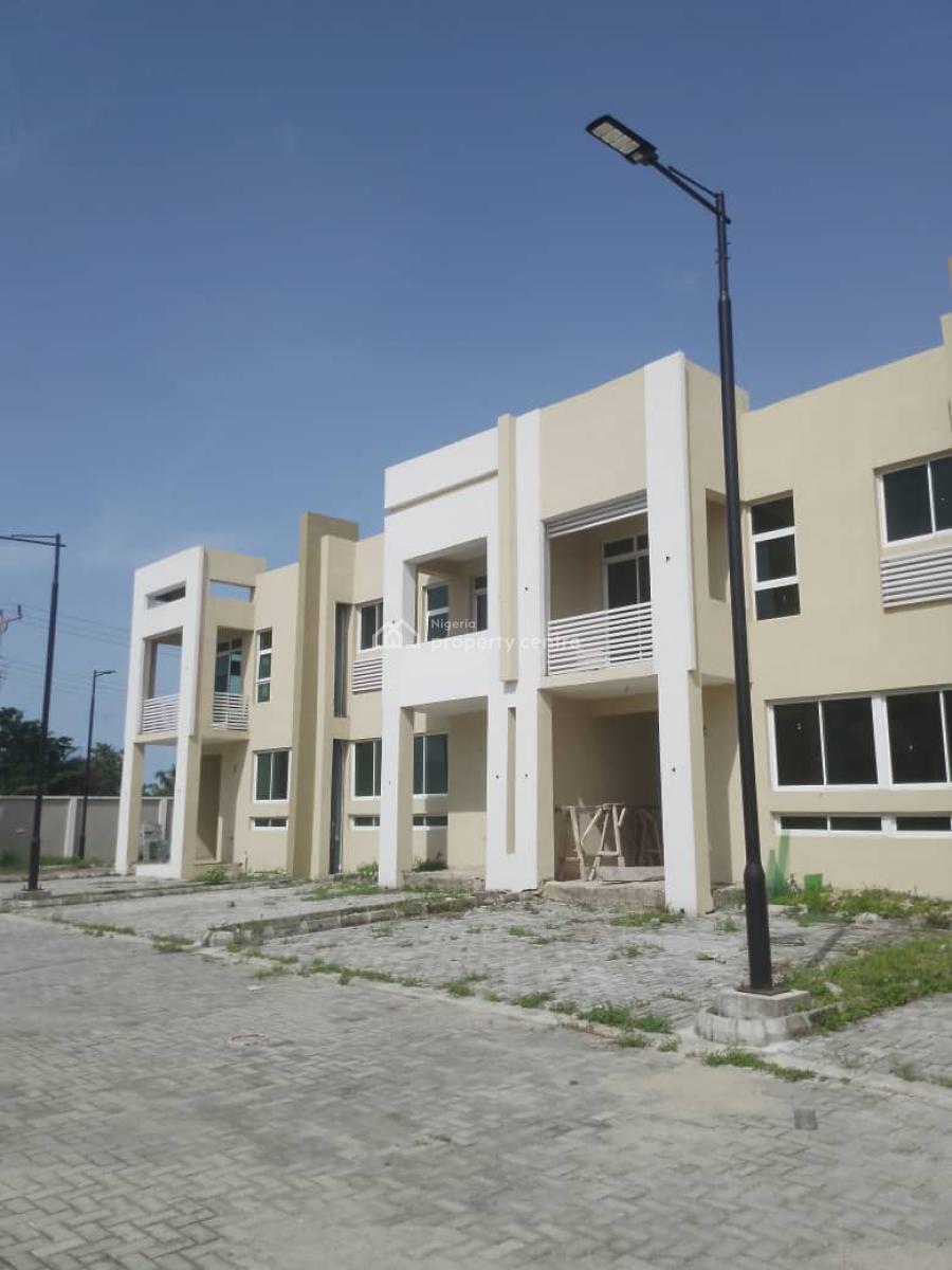 Luxury  Serviced 3 Bedroom Terrace Duplex & Bq, Monastery Road, Sangotedo, Ajah, Lagos, Flat / Apartment Short Let