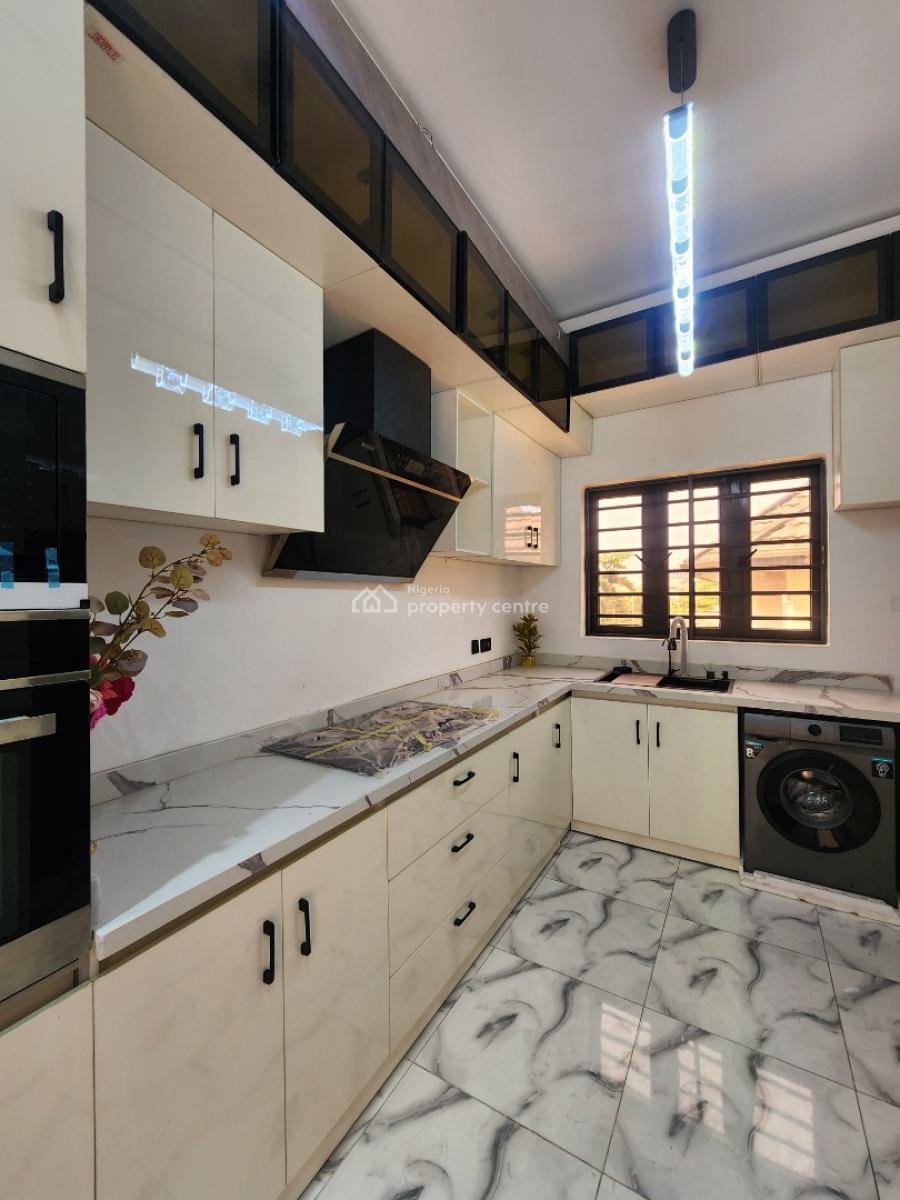 Luxury 4 Bedroom Terrace Duplex with Bq, Lekki Phase 1, Lekki, Lagos, Terraced Duplex for Sale