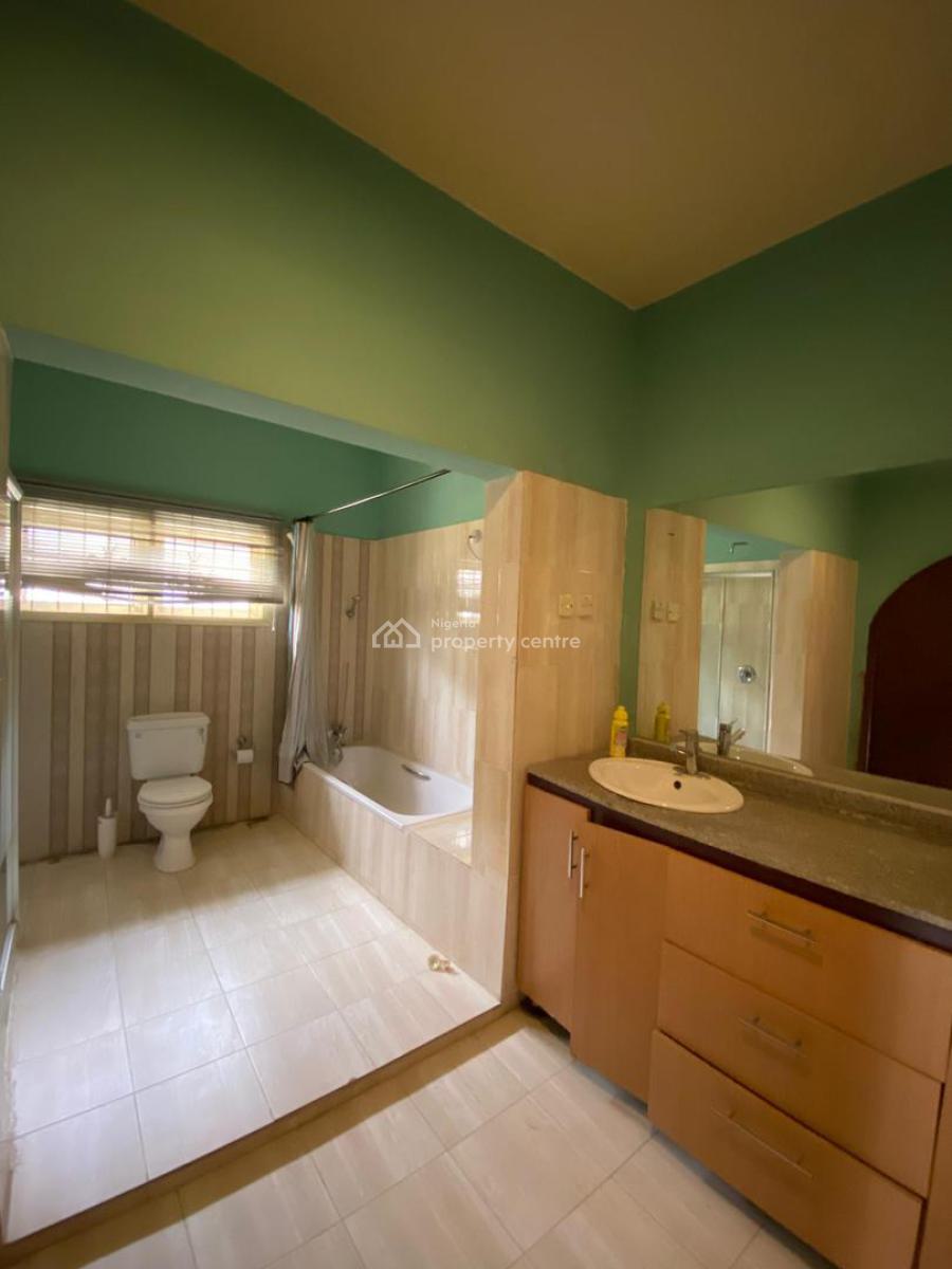 Spacious 4 Bed Detached Duplex with 2 Bq, Northern Foreshore, Lekki, Lagos, Detached Duplex for Sale