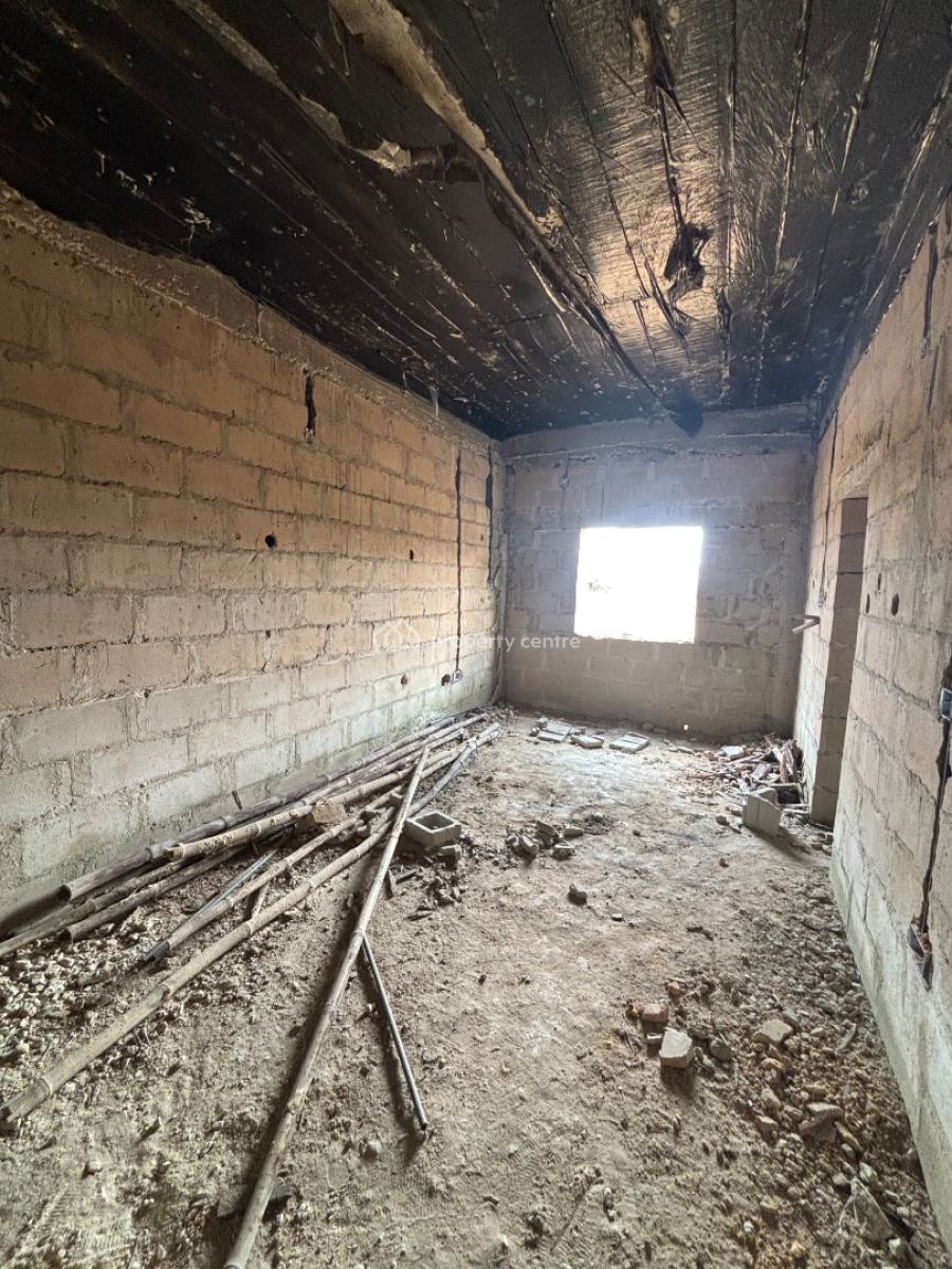 2bedroom Apartment, Behind Logos Ministries, Elelenwo, Port Harcourt, Rivers, Flat / Apartment for Sale