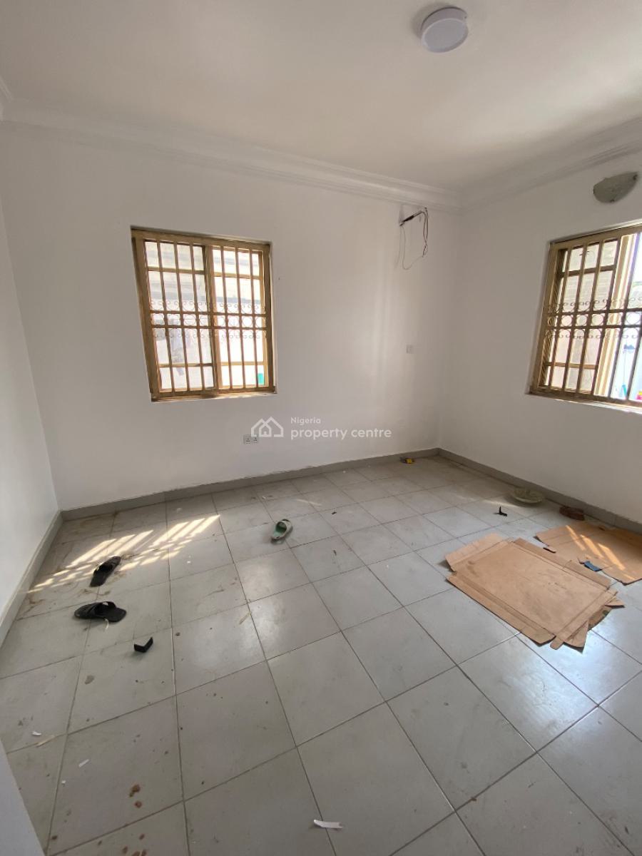 Luxury Room Selfcontain with Steady Electricity in a Secure Neighborho, Off Admiralty Way, Lekki Phase 1, Lekki, Lagos, Self Contain (single Rooms) for Rent