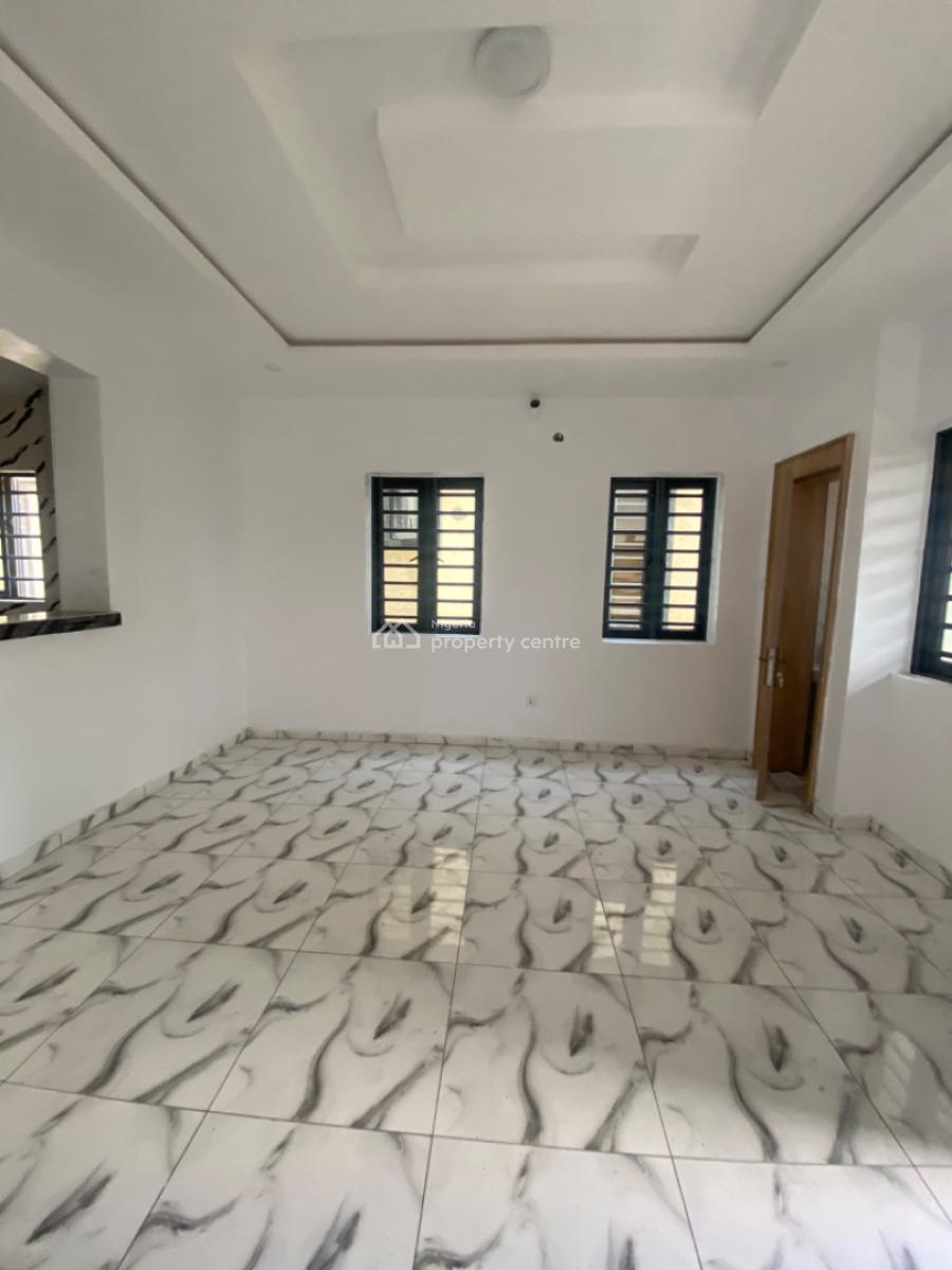 an Executive One Bedroom Flat, Green View Estate Lagos Business Schools, Lekki, Lagos, Mini Flat (room and Parlour) for Rent